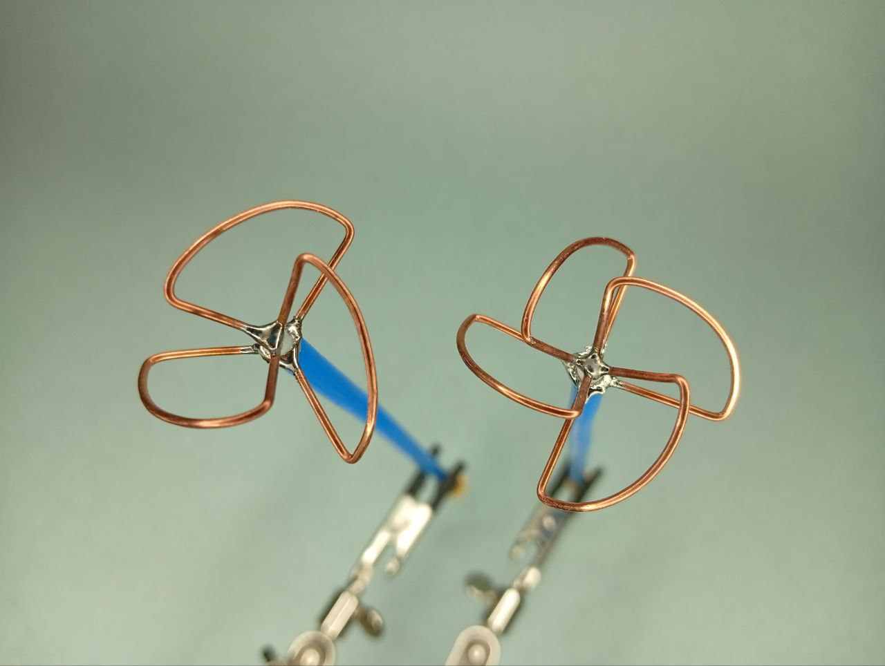 fpvproto антена клевер Clover три чотири пелюстки зверху